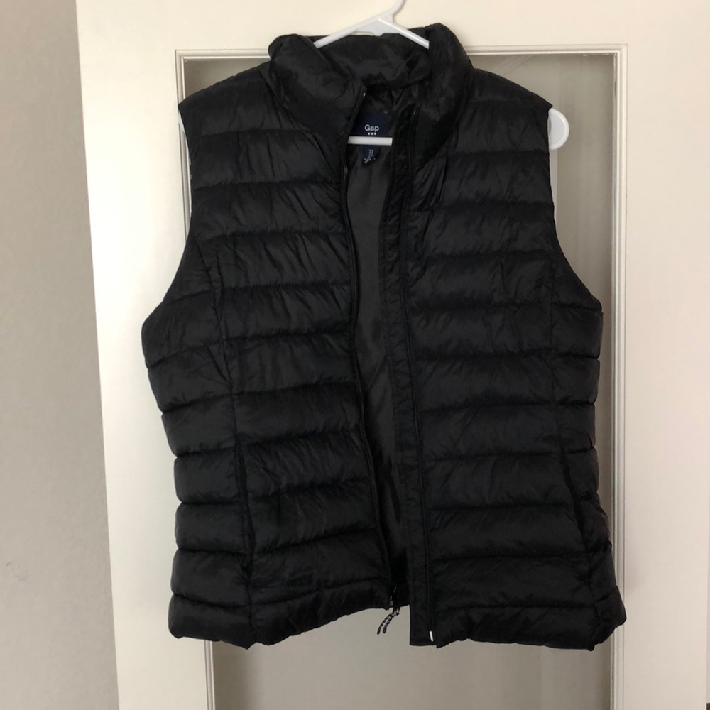 Brand new black puff vest